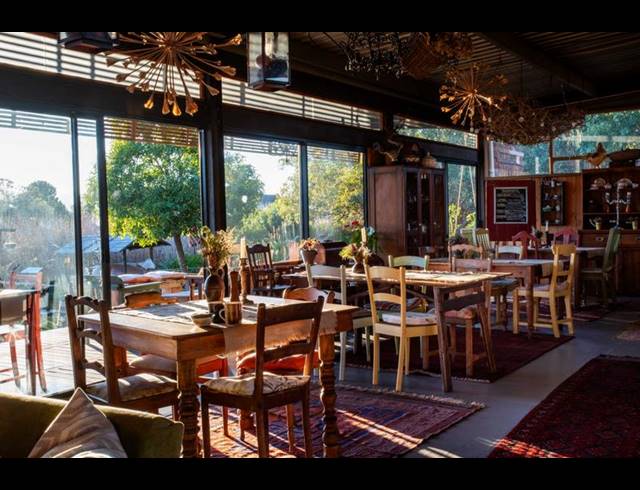 BUSINESS FOR SALE IN THE CRAGS